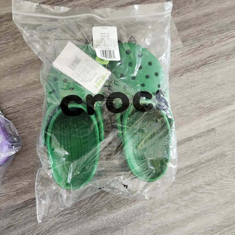 Crocs Women's Classic Clog - Green Ivy